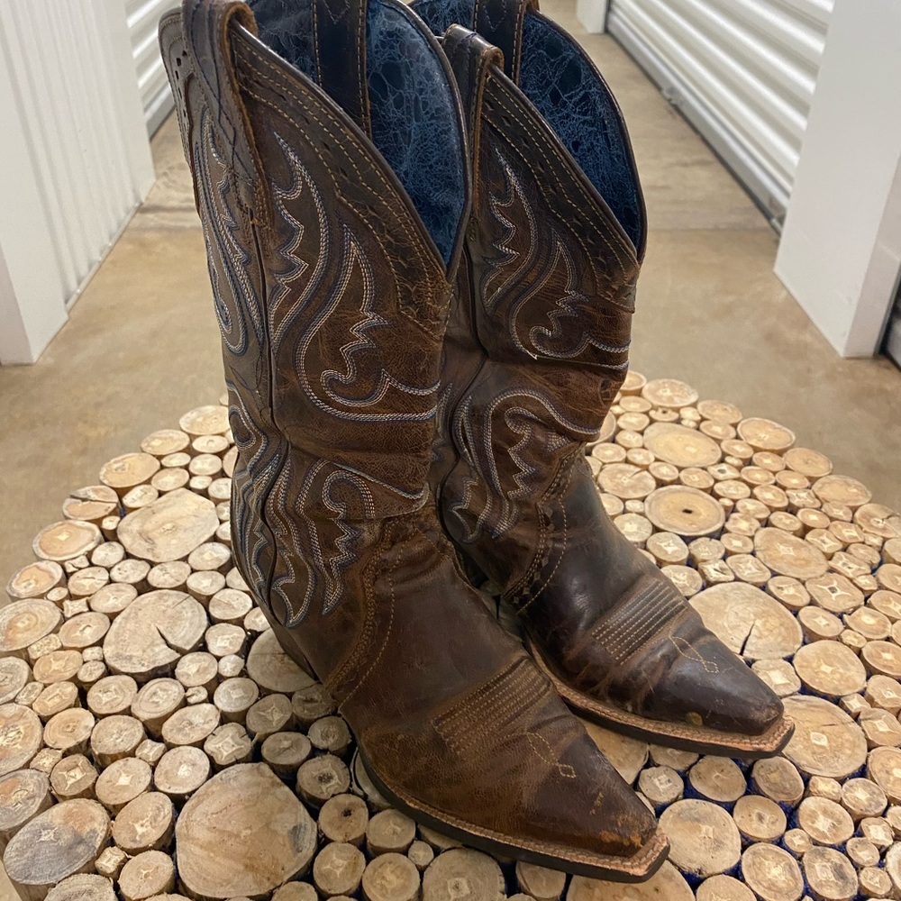 Womens ariat boots